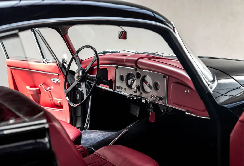 Superbe Jaguar xK150 dans Wheeler Dealers